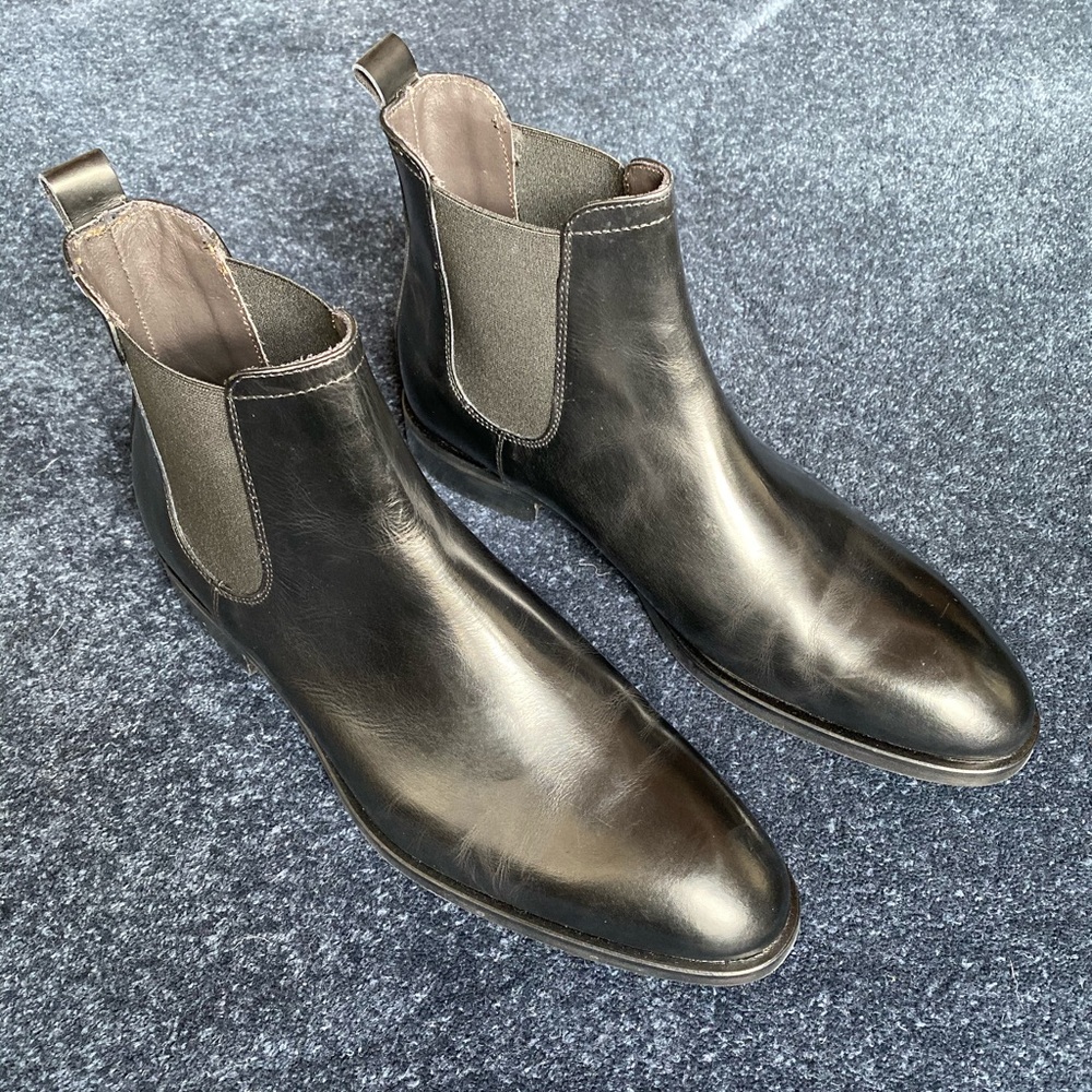 To Boot New York “Seaver” Leather Chelsea Boot